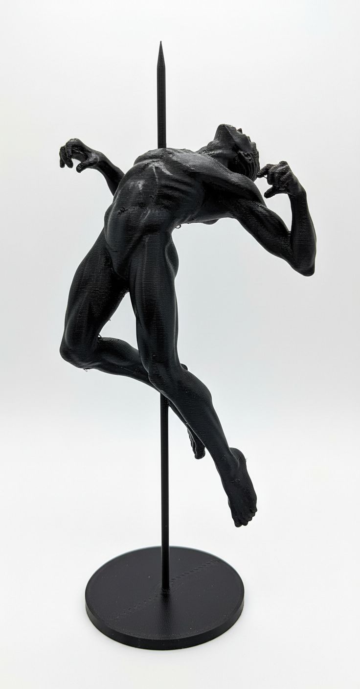 Dynamic Figure Sculpture STL – Free 3D Print Model | Remeshy