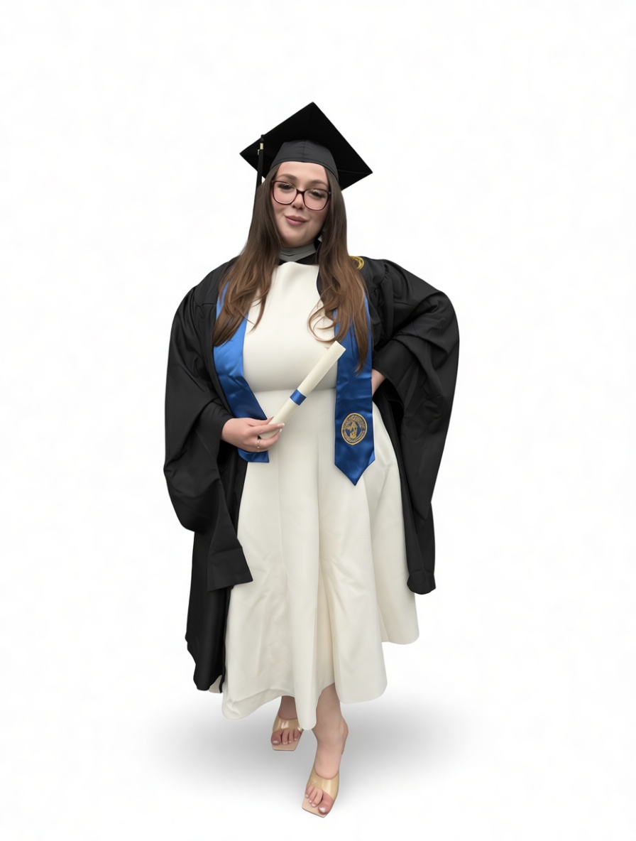Graduation Woman Figurine STL – Free 3D Print Model | Remeshy